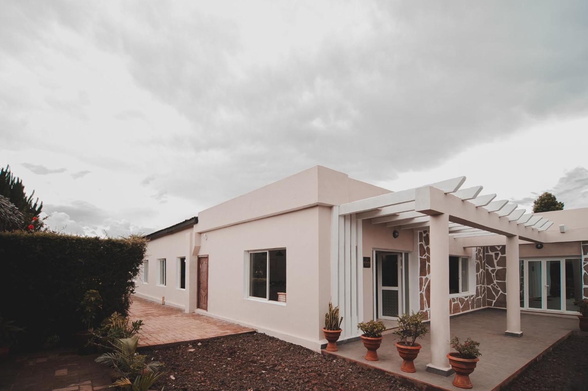 Mahafaly Hotel & Resort Antsirabe Luaran gambar