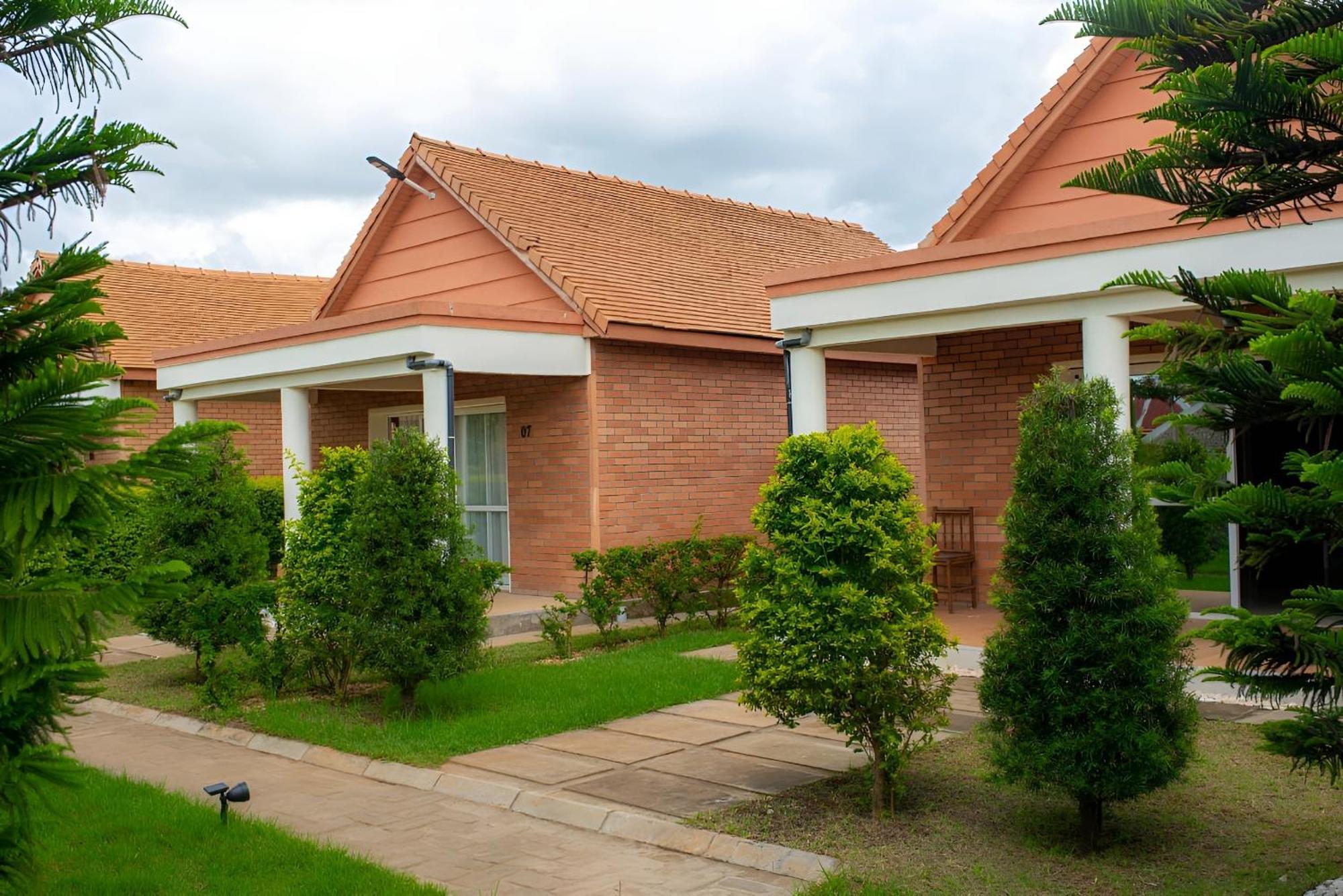 Mahafaly Hotel & Resort Antsirabe Luaran gambar